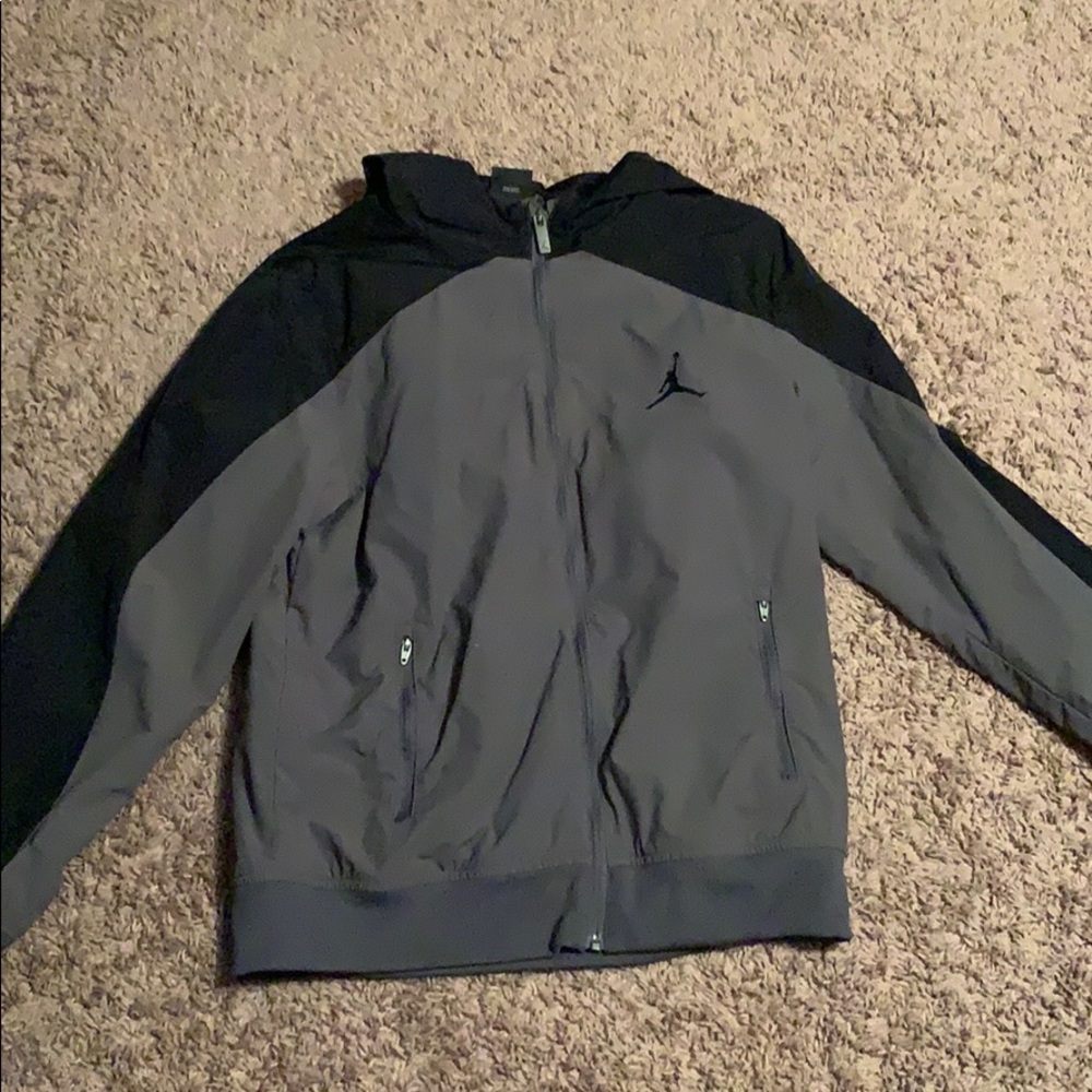 jordan windbreaker